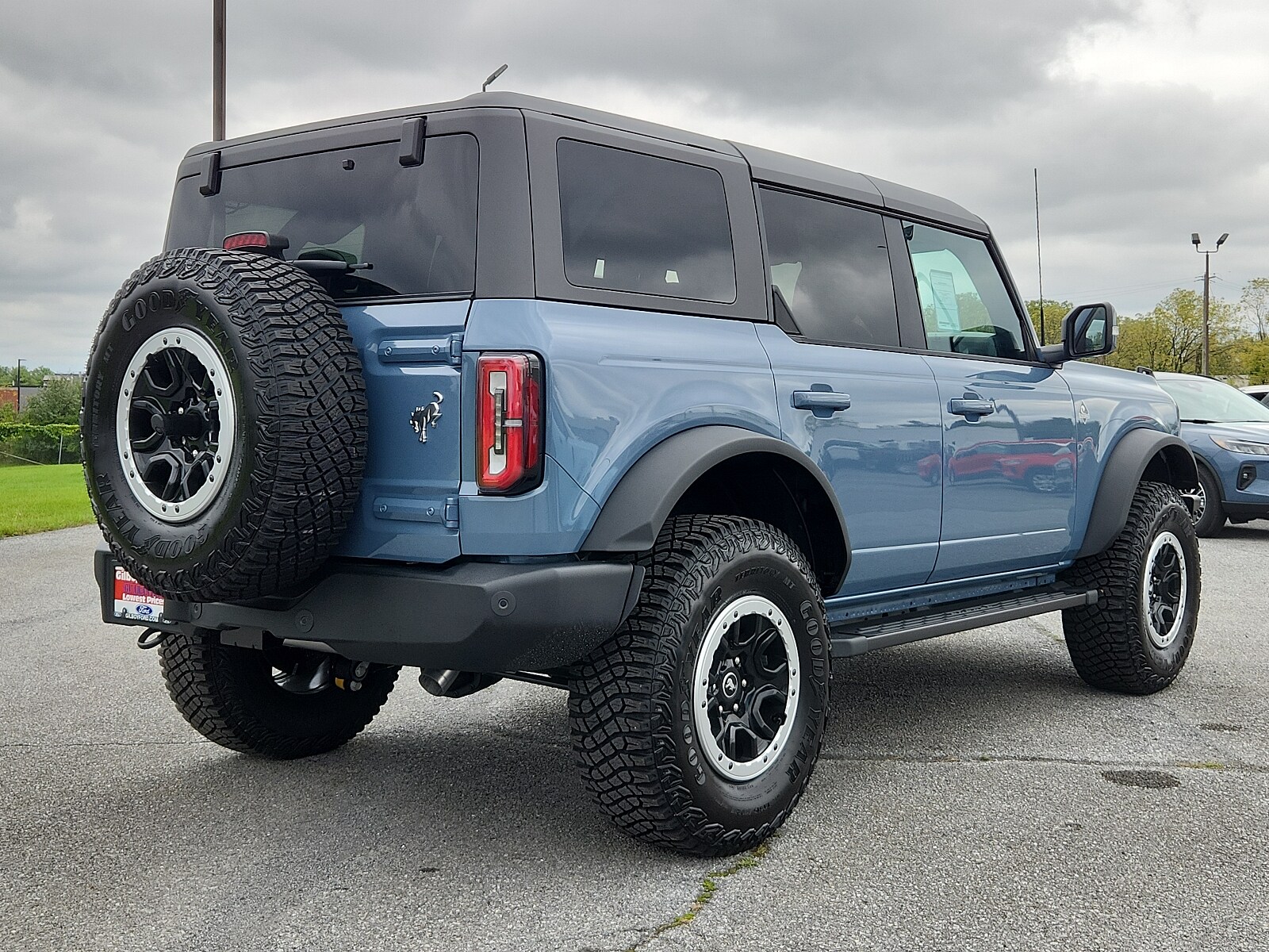 2024 Ford Bronco Outer Banks photo 4