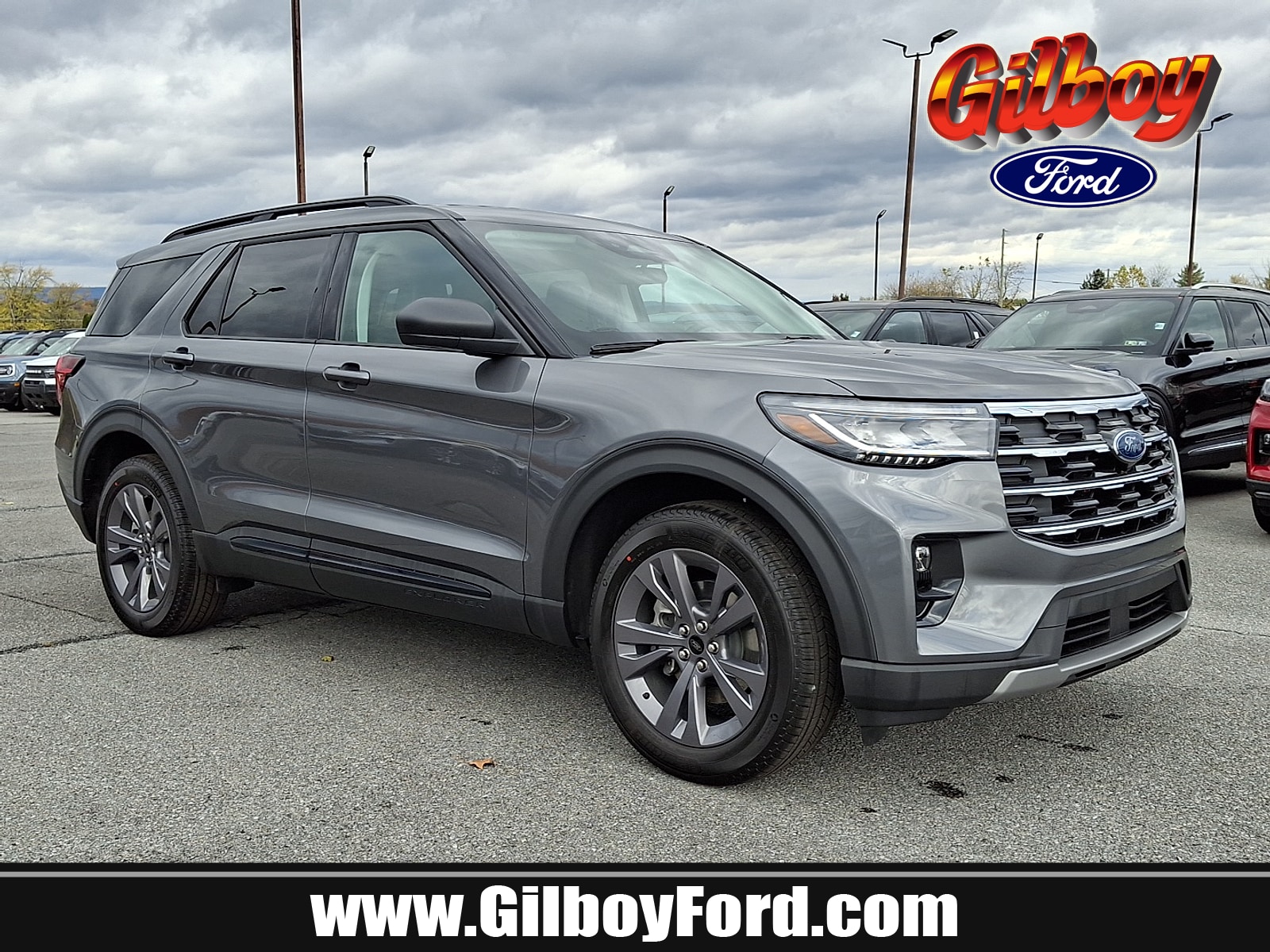 2026 Ford Explorer Active's photo
