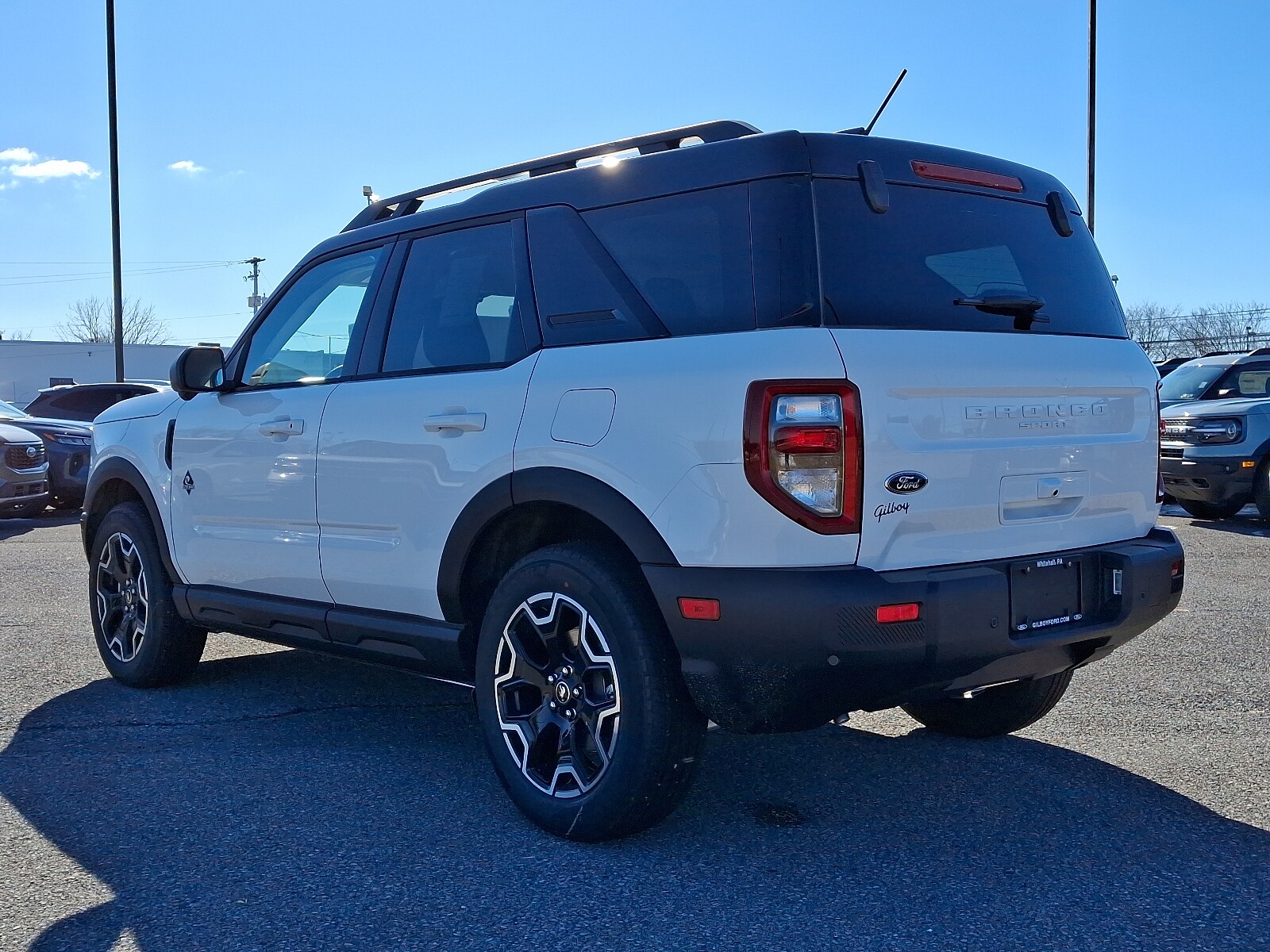 2025 Ford Bronco Sport Outer Banks photo 2
