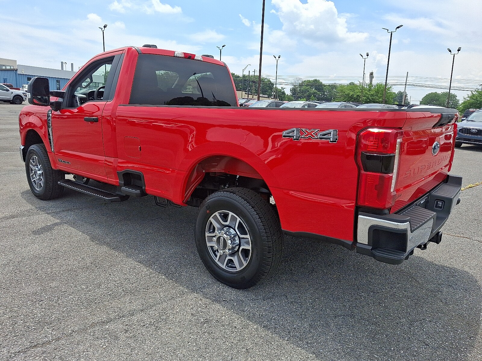 2025 Ford F-250 XLT photo 4
