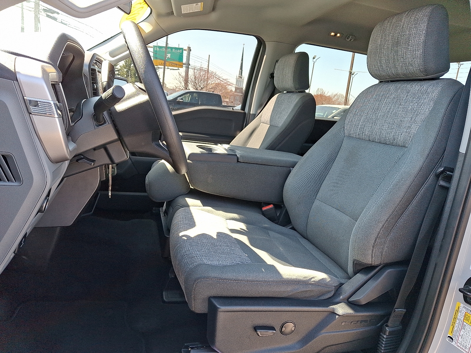 2023 Ford F-150 XLT - Photo 13