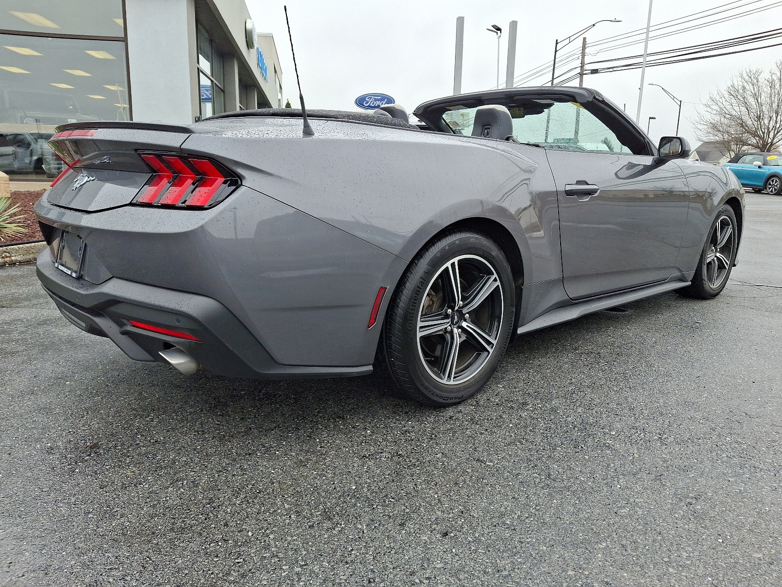 2024 Ford Mustang EcoBoost Premium - Photo 6
