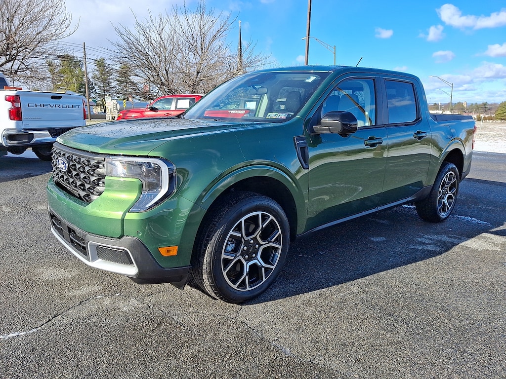 Used 2025 Ford Maverick Lariat Crew Cab