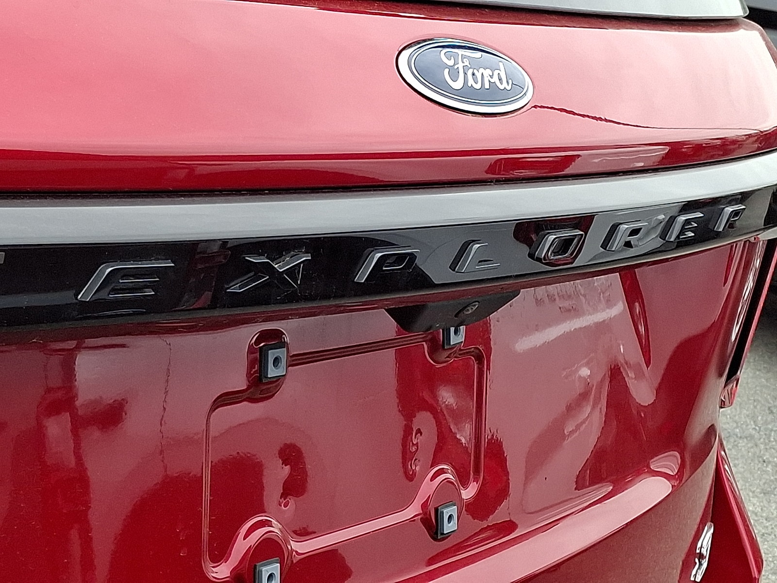 2026 Ford Explorer ST - Photo 19
