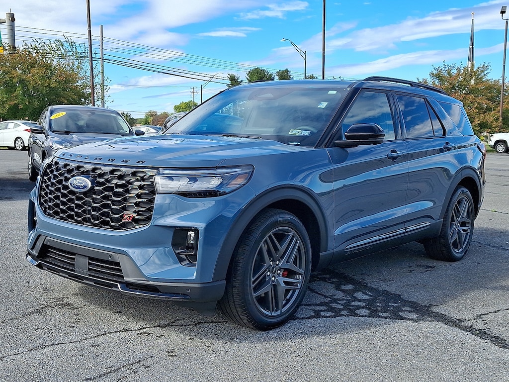 New 2025 Ford Explorer ST SUV