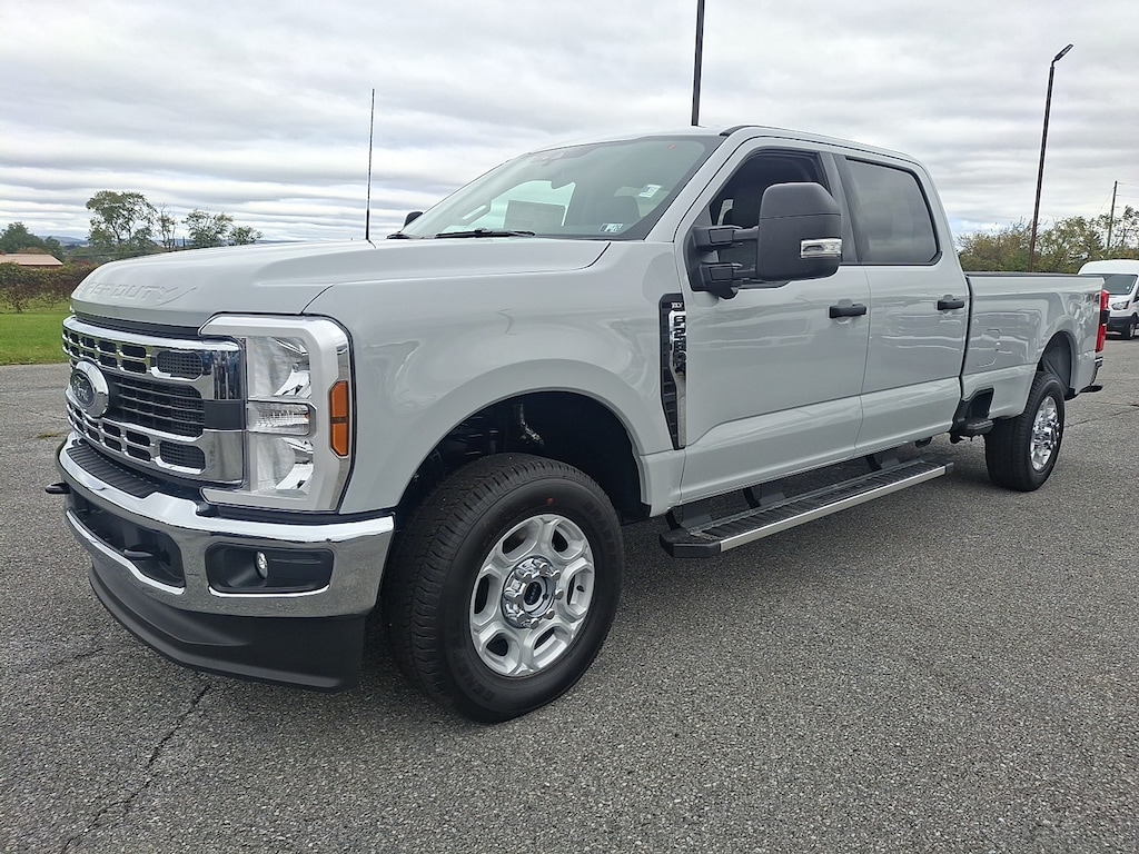 New 2026 Ford Super Duty F-250 SRW XLT TRUCK