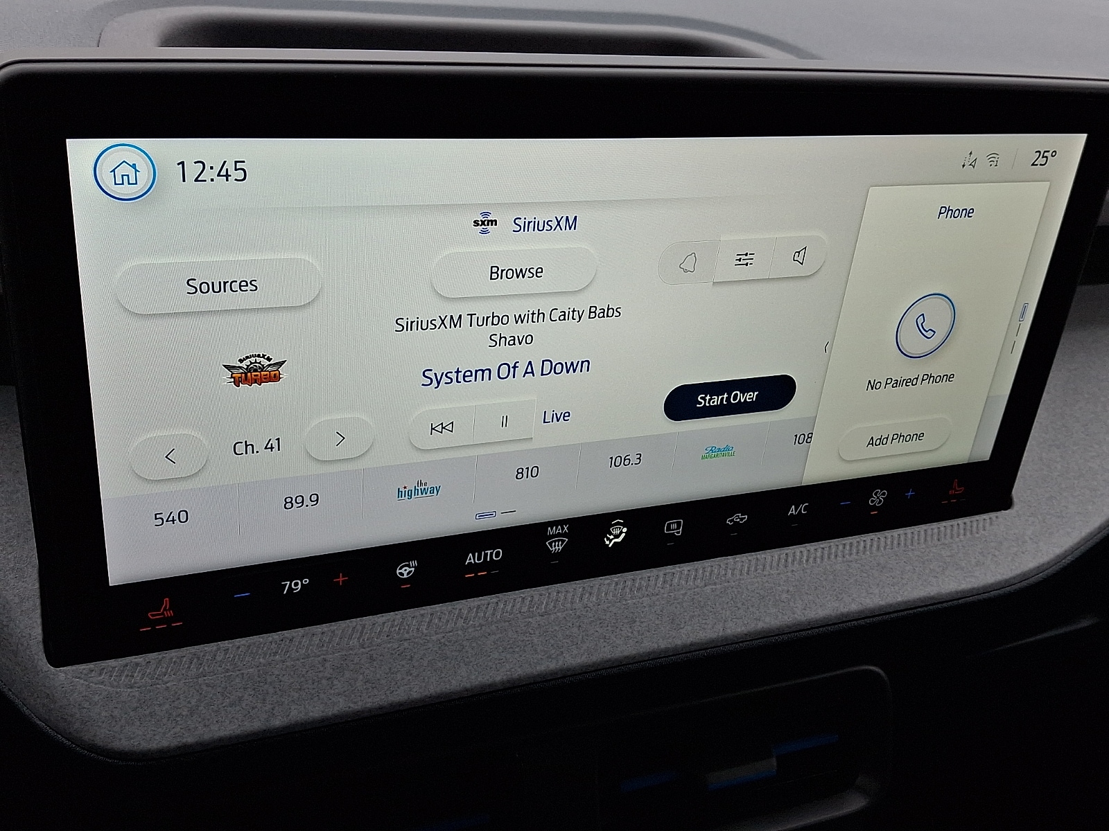 2025 Ford Maverick XLT - Photo 11
