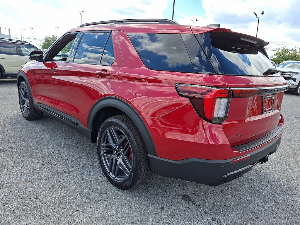 New 2025 Ford Explorer ST-Line SUV