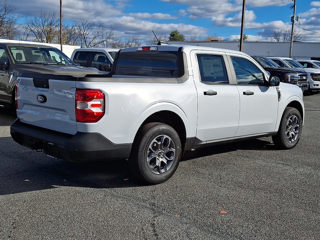 New 2025 Ford Maverick XLT TRUCK