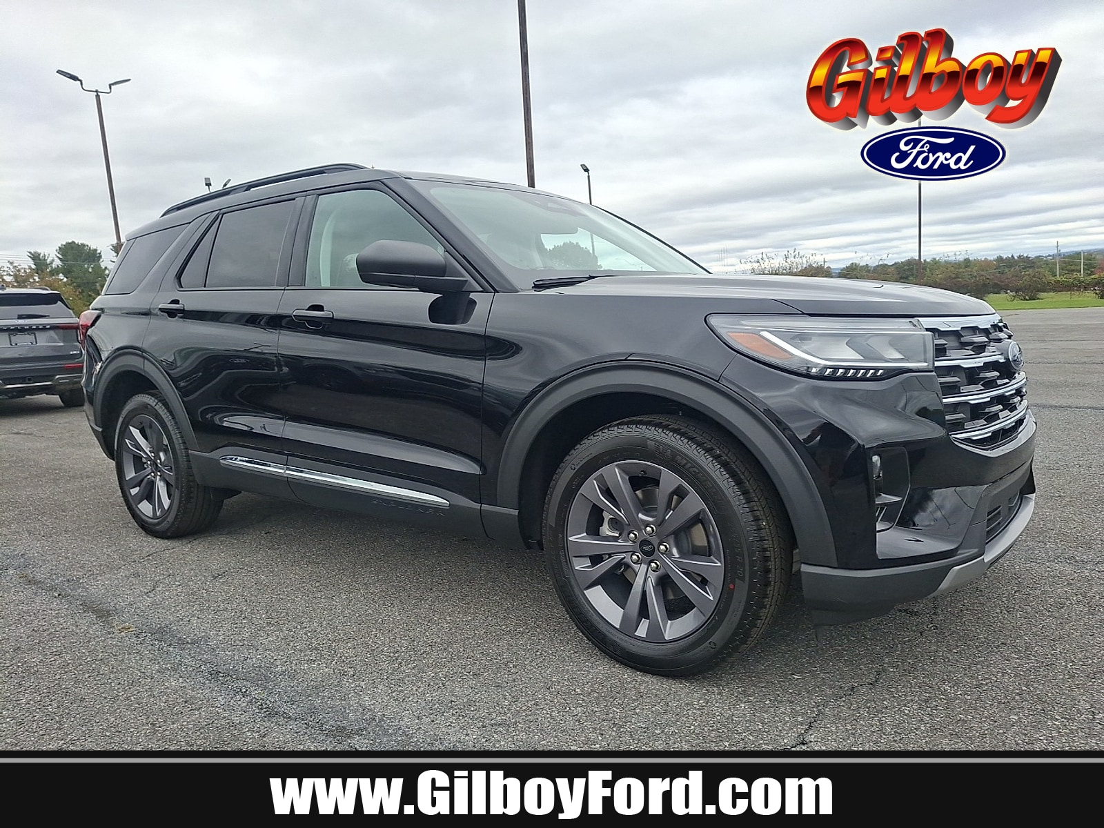 2025 Ford Explorer Active's photo