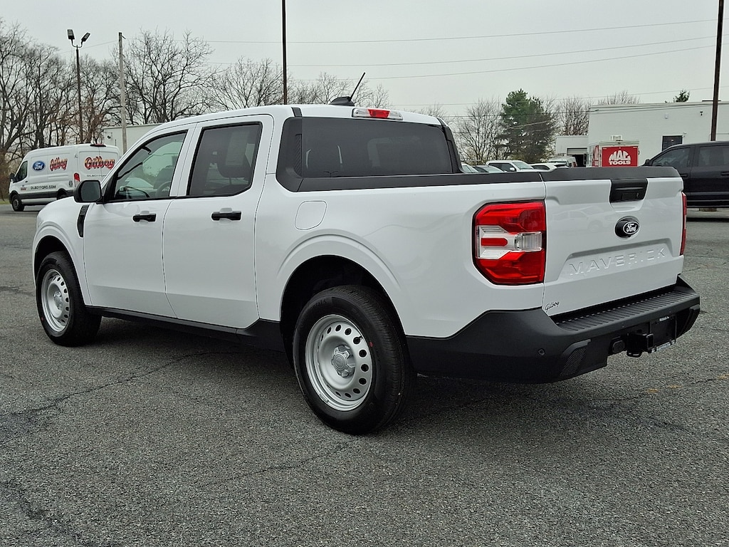 New 2025 Ford Maverick XL TRUCK