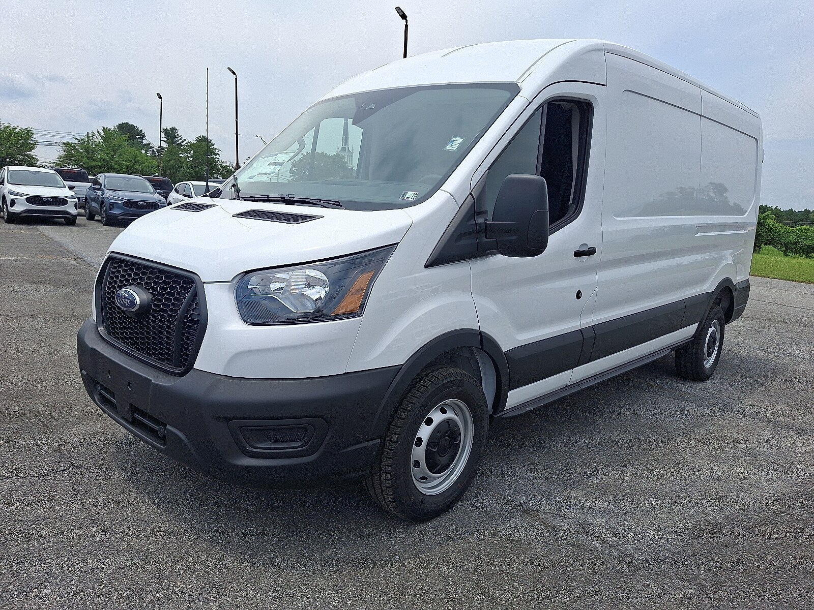 2025 Ford Transit Cargo Van photo 2