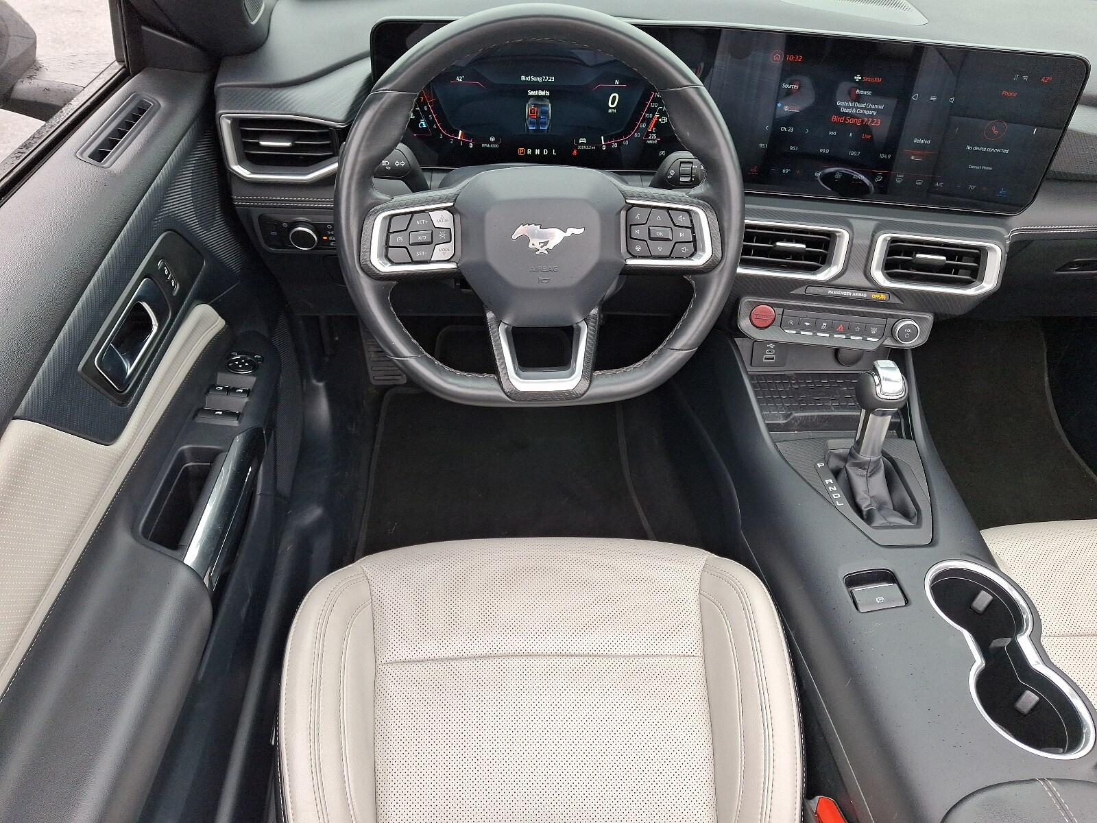 2024 Ford Mustang EcoBoost Premium - Photo 11