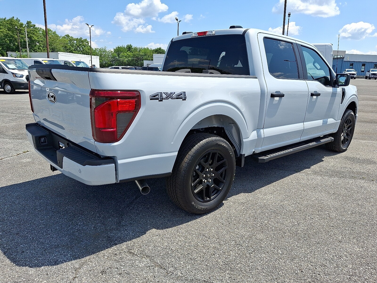 2025 Ford F-150 STX photo 4