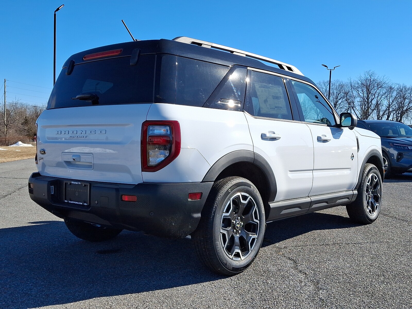 2025 Ford Bronco Sport Outer Banks photo 3