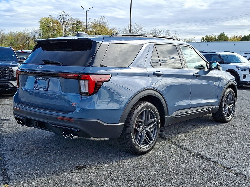 New 2025 Ford Explorer ST SUV