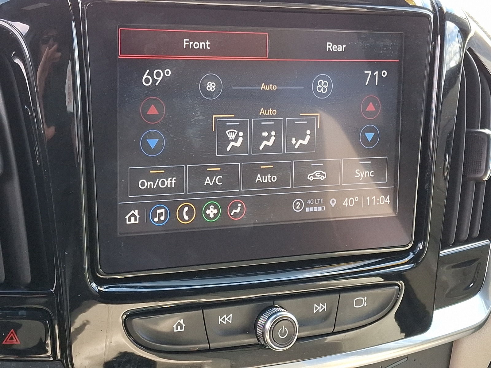 2022 Chevrolet Traverse 1LT - Photo 17