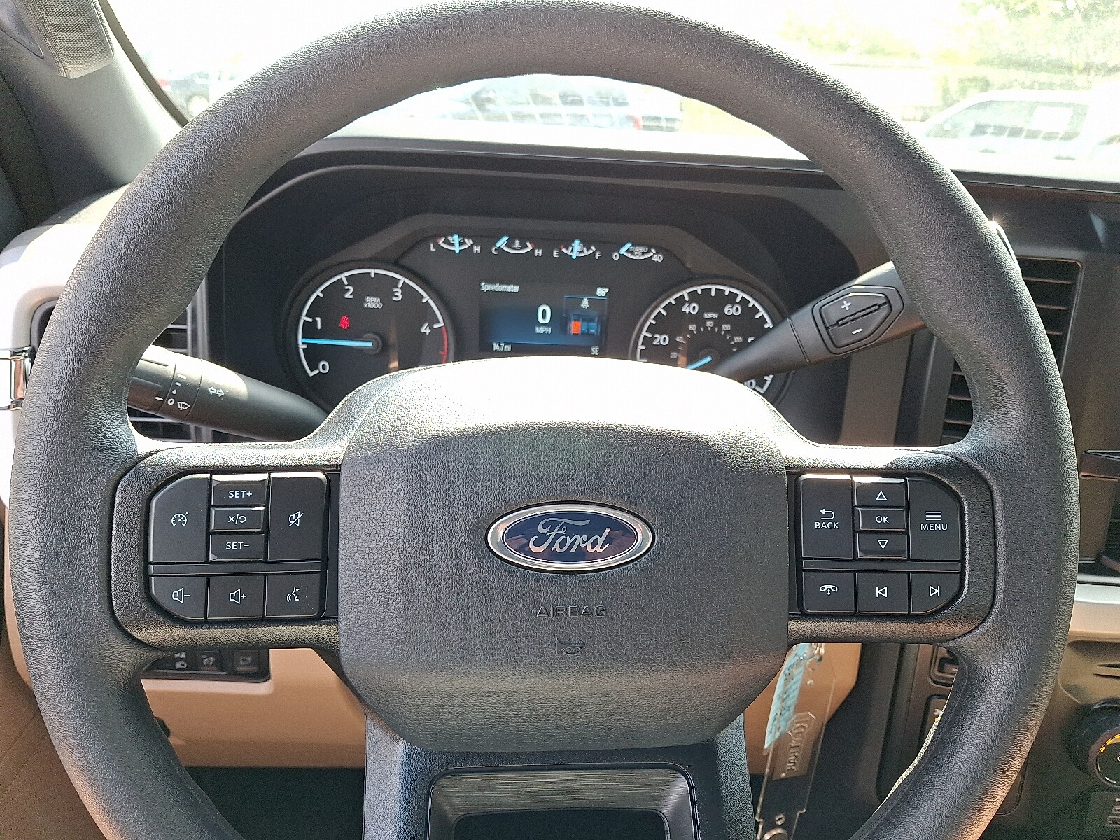 2025 Ford F-250 Super Duty XLT - Photo 13