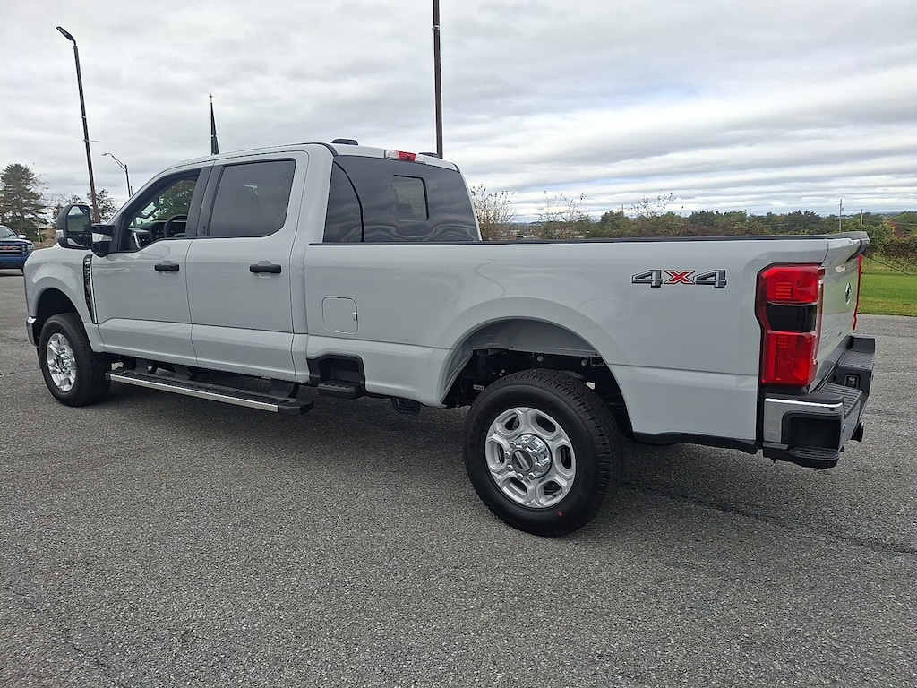 New 2026 Ford Super Duty F-250 SRW XLT TRUCK