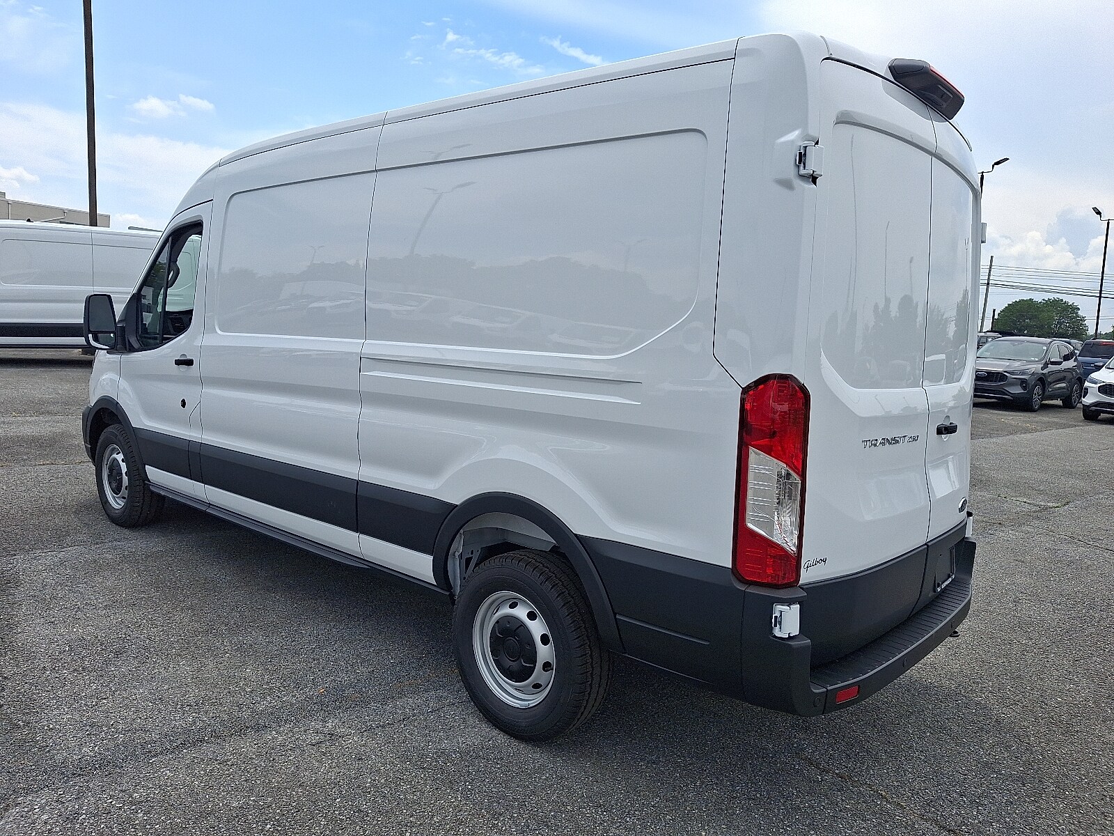 2025 Ford Transit Cargo Van photo 4