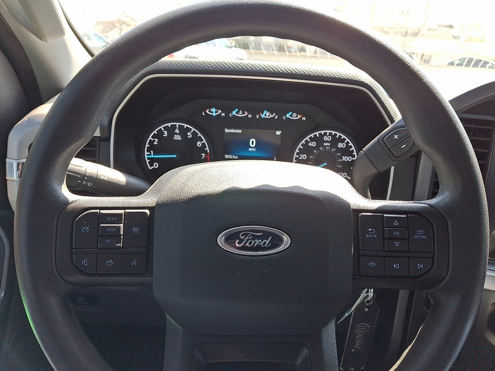 2023 Ford F-150 XLT - Photo 18