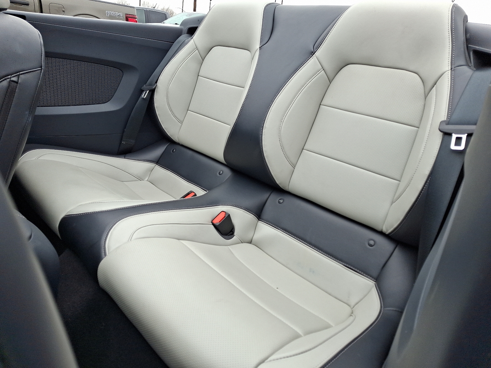 2024 Ford Mustang EcoBoost Premium - Photo 10