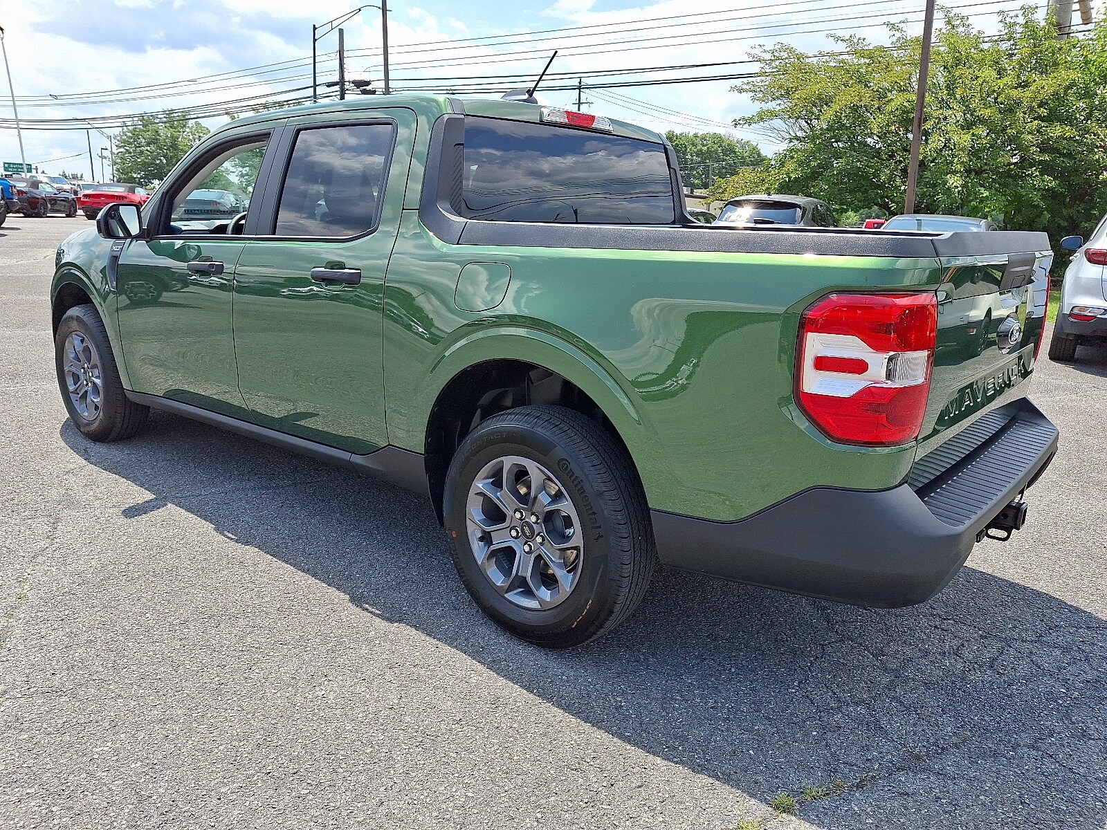 2025 Ford Maverick XLT photo 2