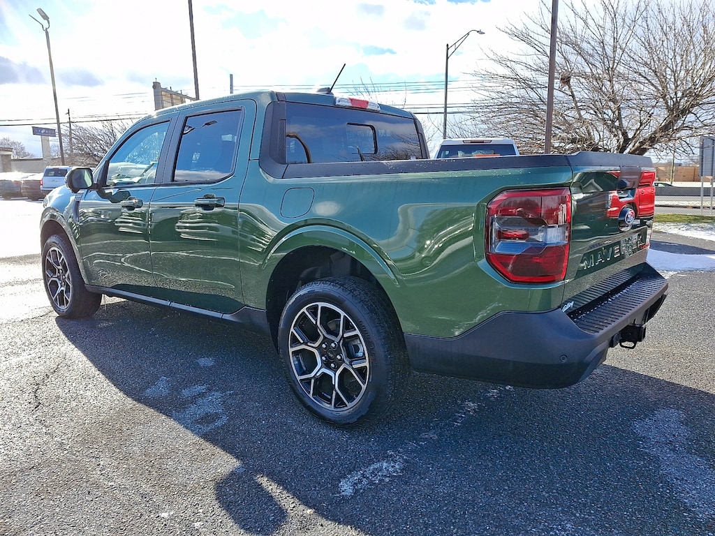 Used 2025 Ford Maverick Lariat Crew Cab