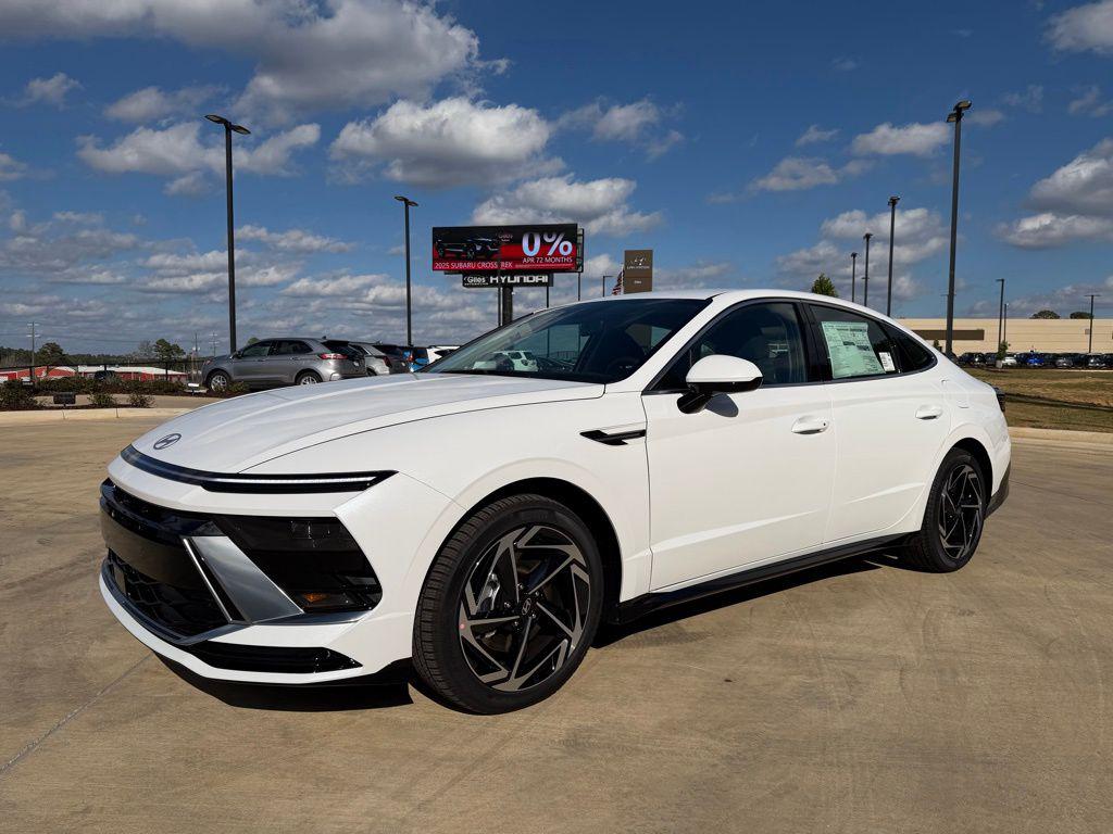 2026 Hyundai Sonata SEL's photo