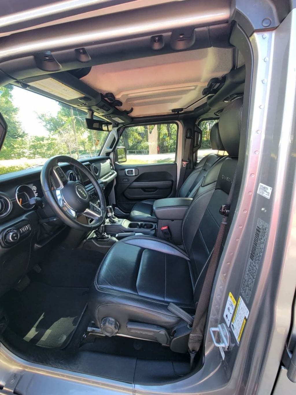 Used 2020 Jeep Gladiator Overland Truck Crew Cab