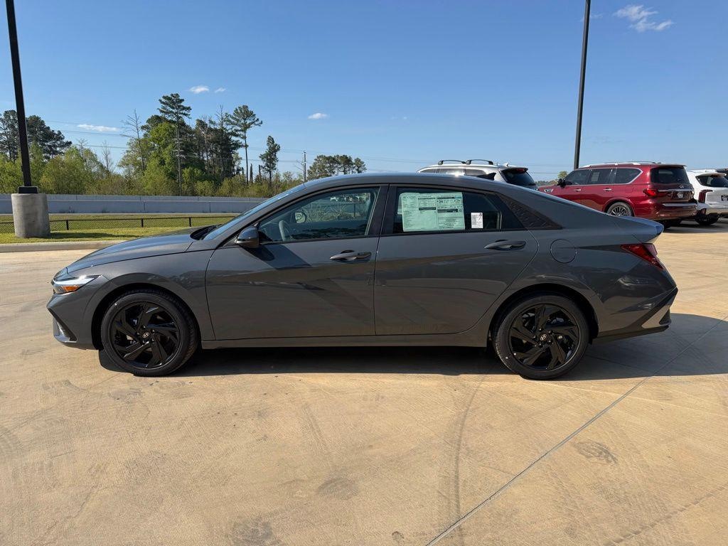 New 2026 Hyundai Elantra SEL Sport Sedan