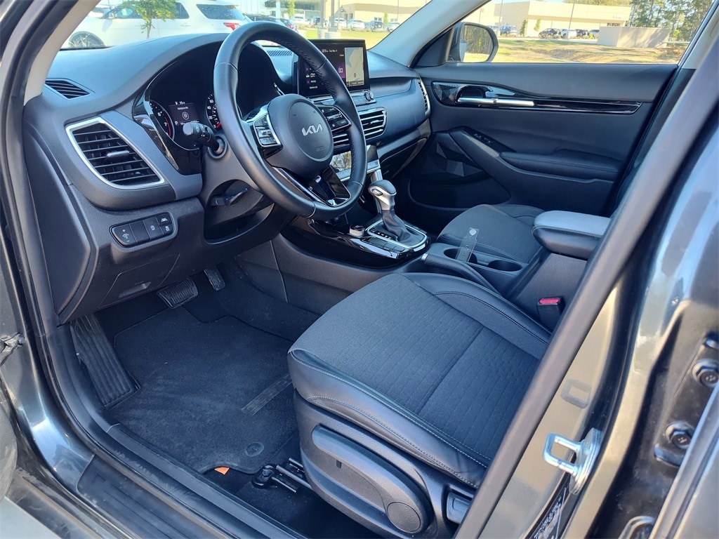 Used 2023 Kia Seltos S SUV