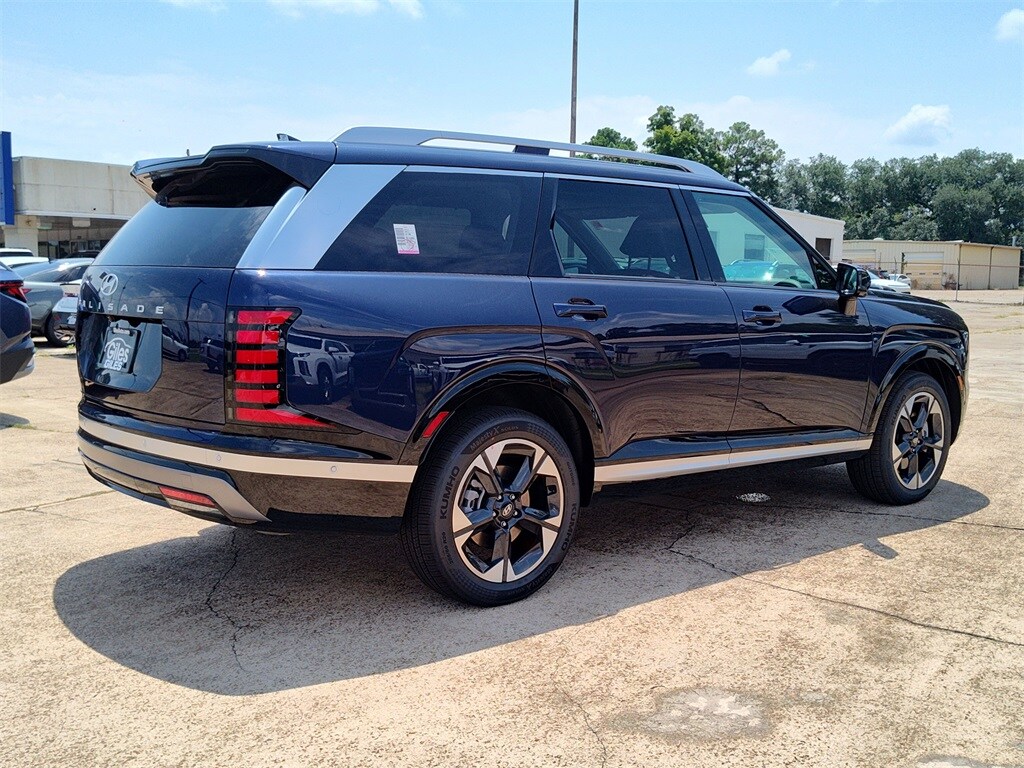 2026 Hyundai Palisade Limited photo 4
