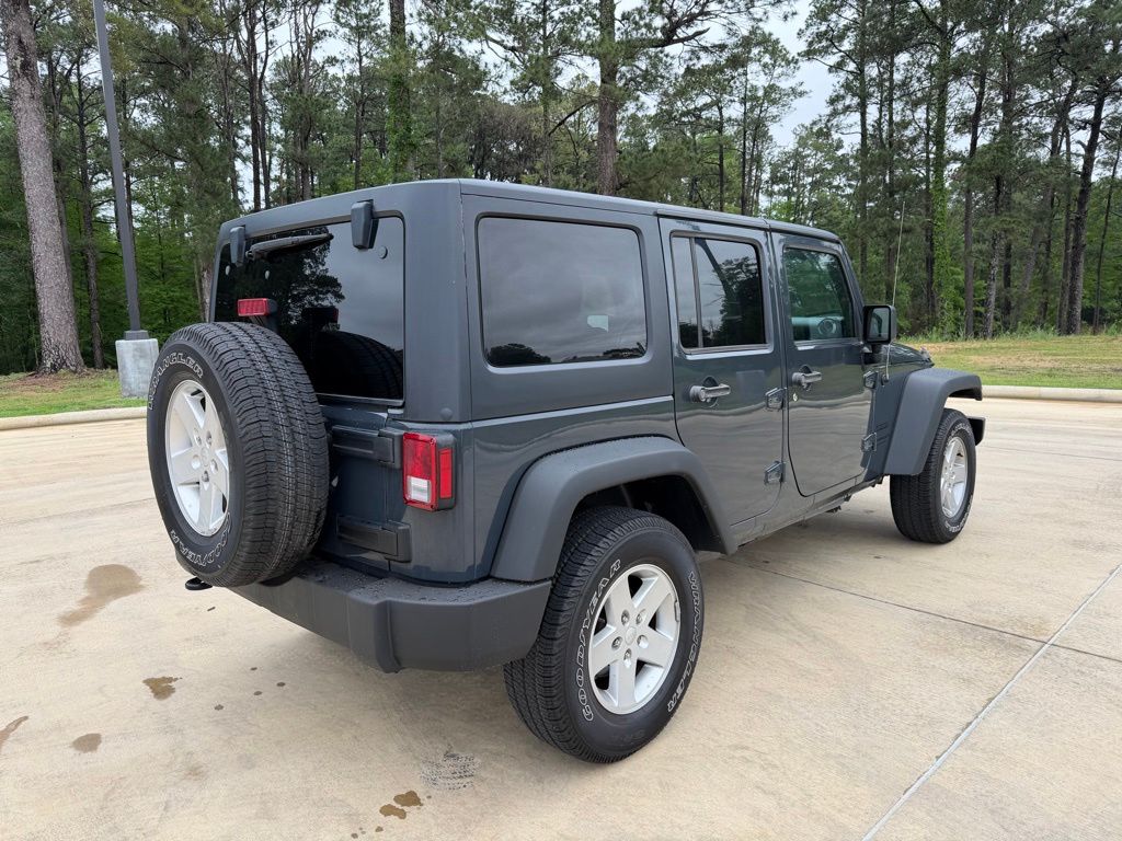 2016 Jeep Wrangler Unlimited Sport S - Photo 5