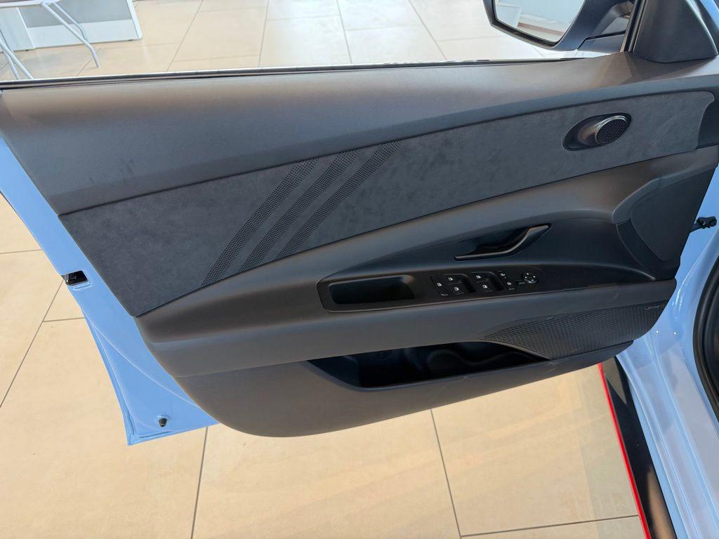 2026 Hyundai Elantra N - Photo 12