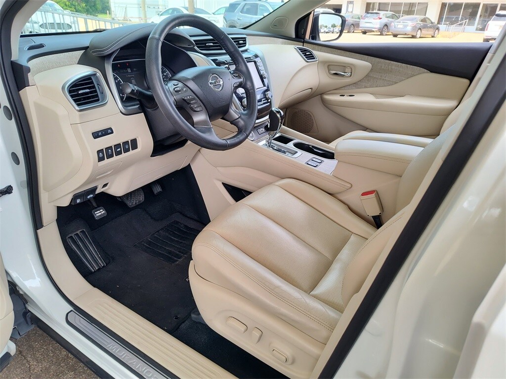 2019 Nissan Murano SL photo 2