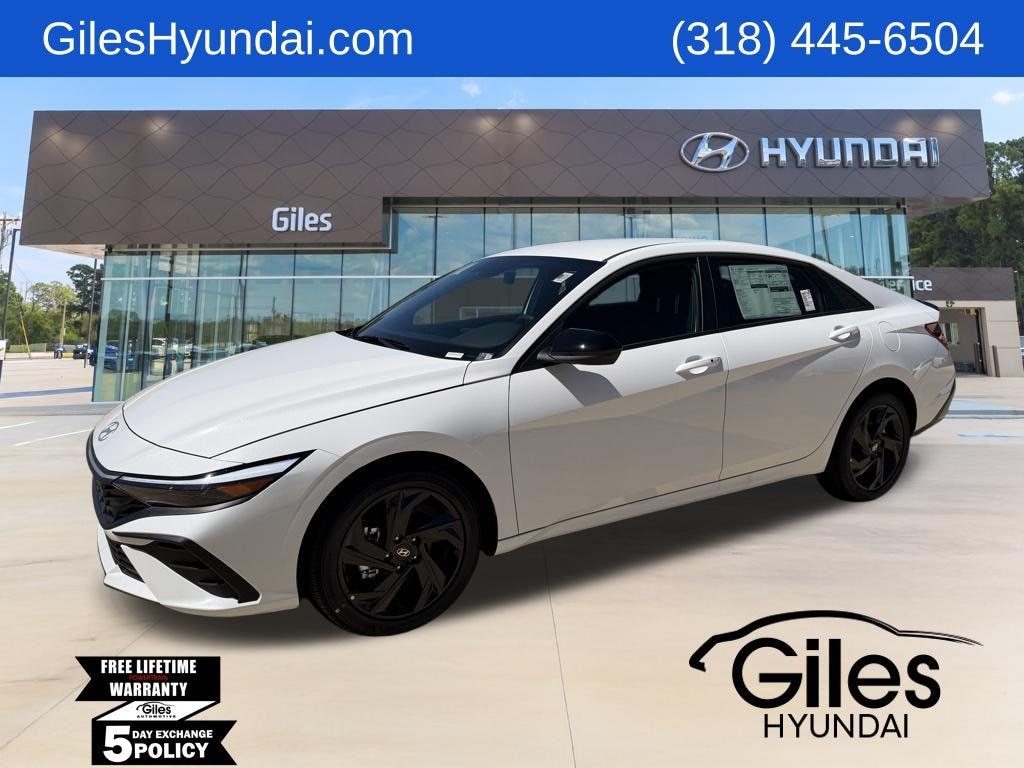 New 2026 Hyundai Elantra SEL Sport Sedan