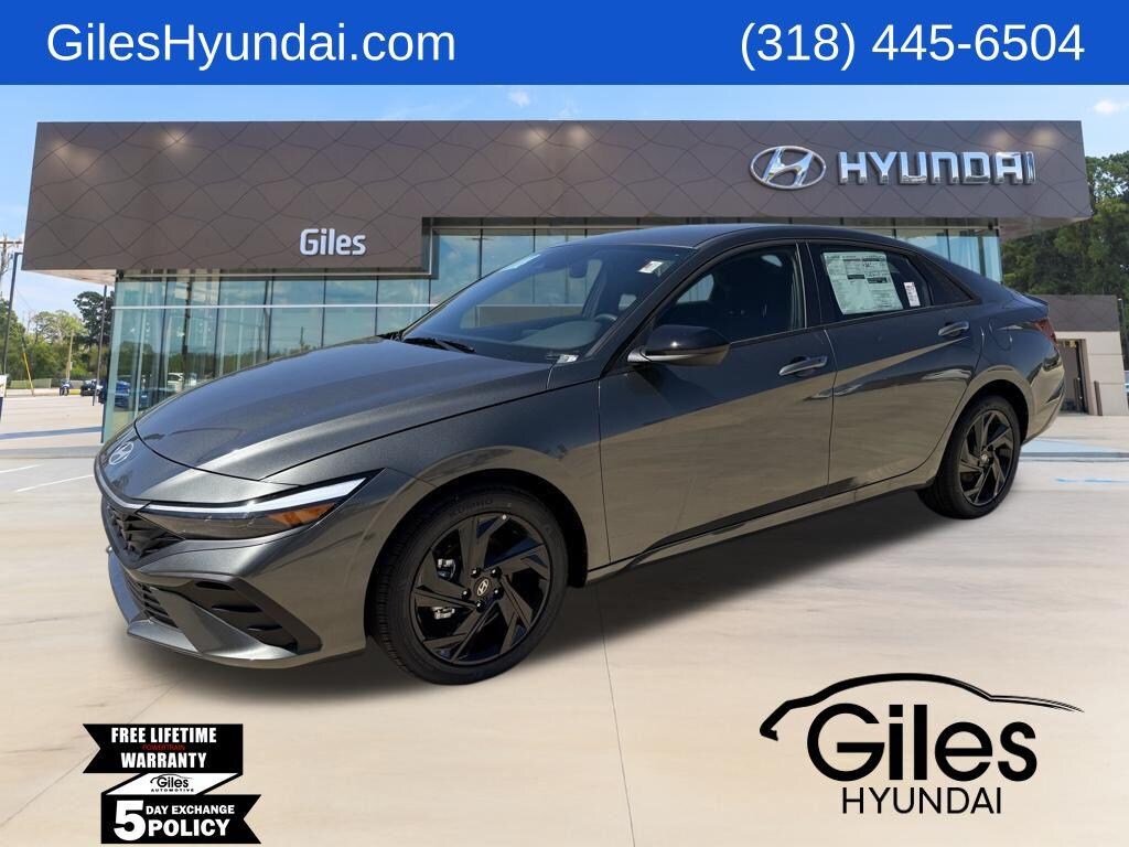 New 2026 Hyundai Elantra SEL Sport Sedan
