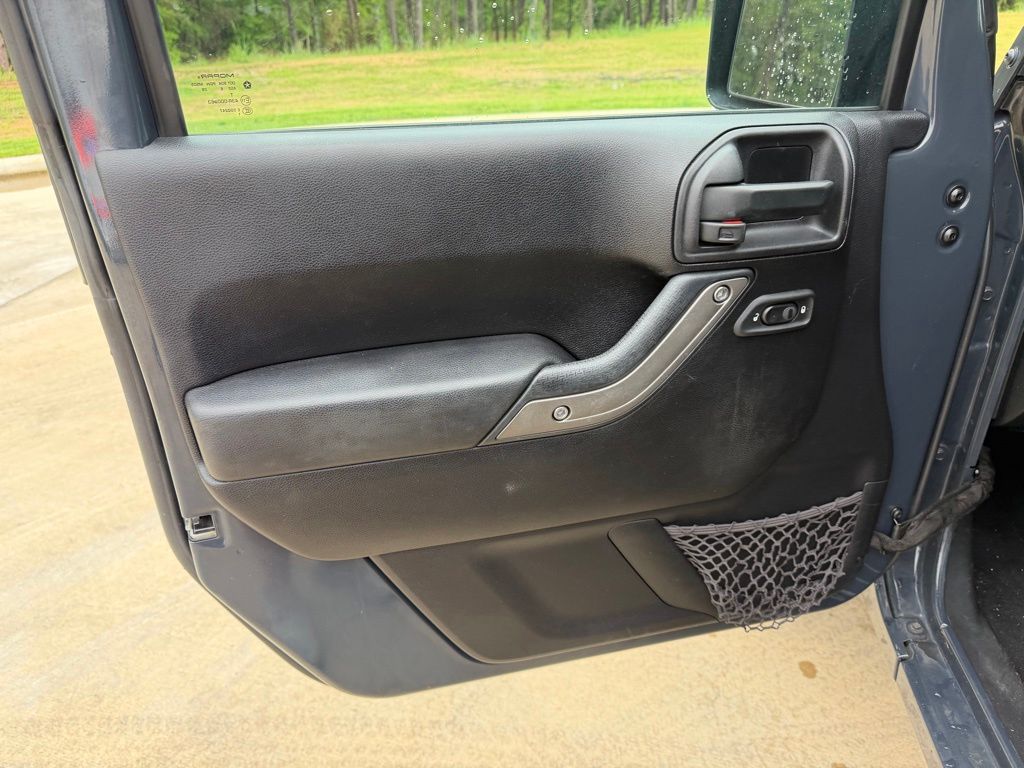 2016 Jeep Wrangler Unlimited Sport S - Photo 12