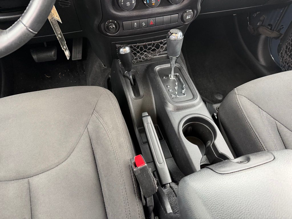 2016 Jeep Wrangler Unlimited Sport S - Photo 16