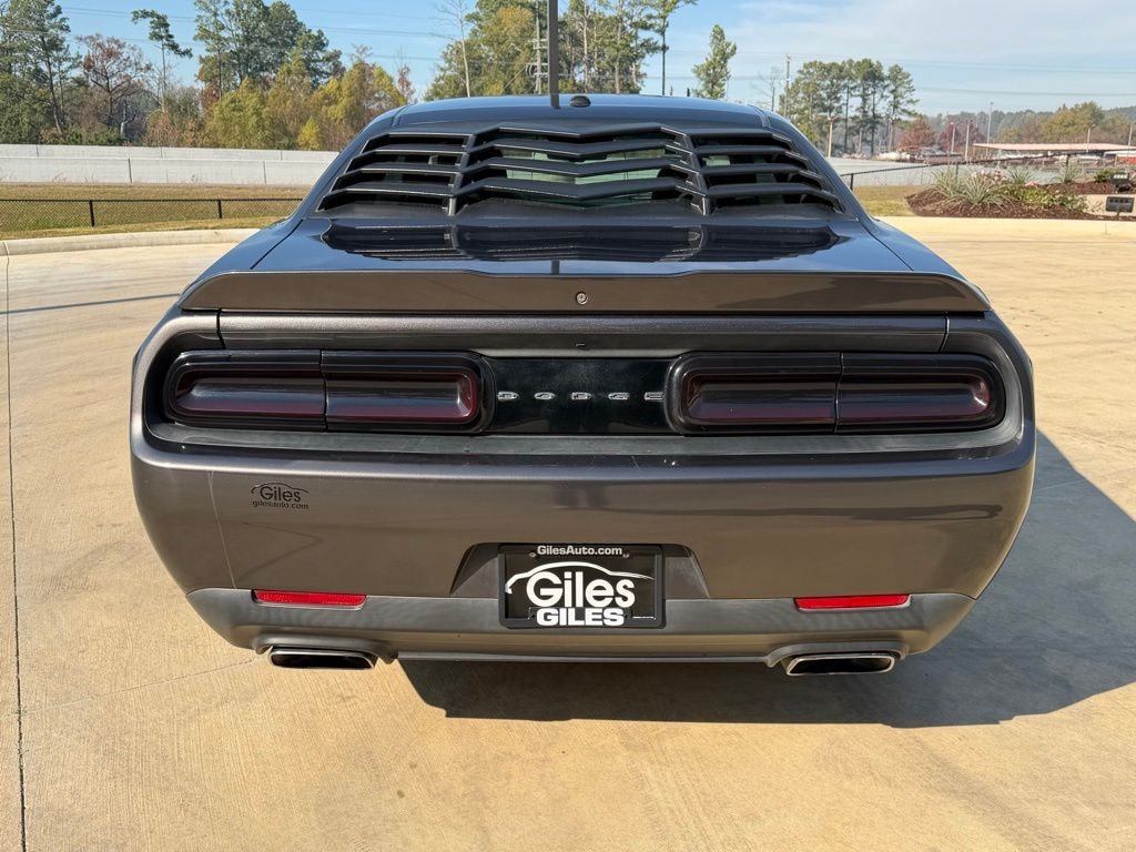 Used 2018 Dodge Challenger R/T Coupe