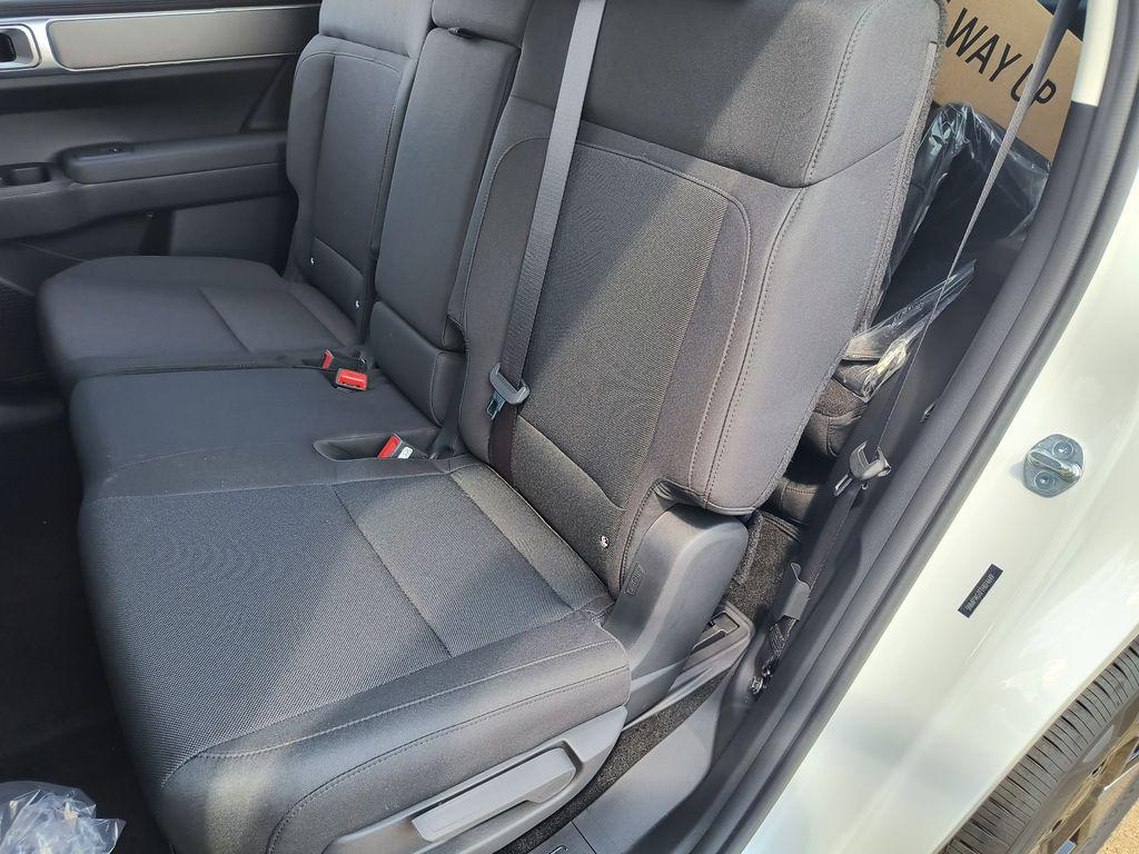 2026 Hyundai Santa Fe SE - Photo 14