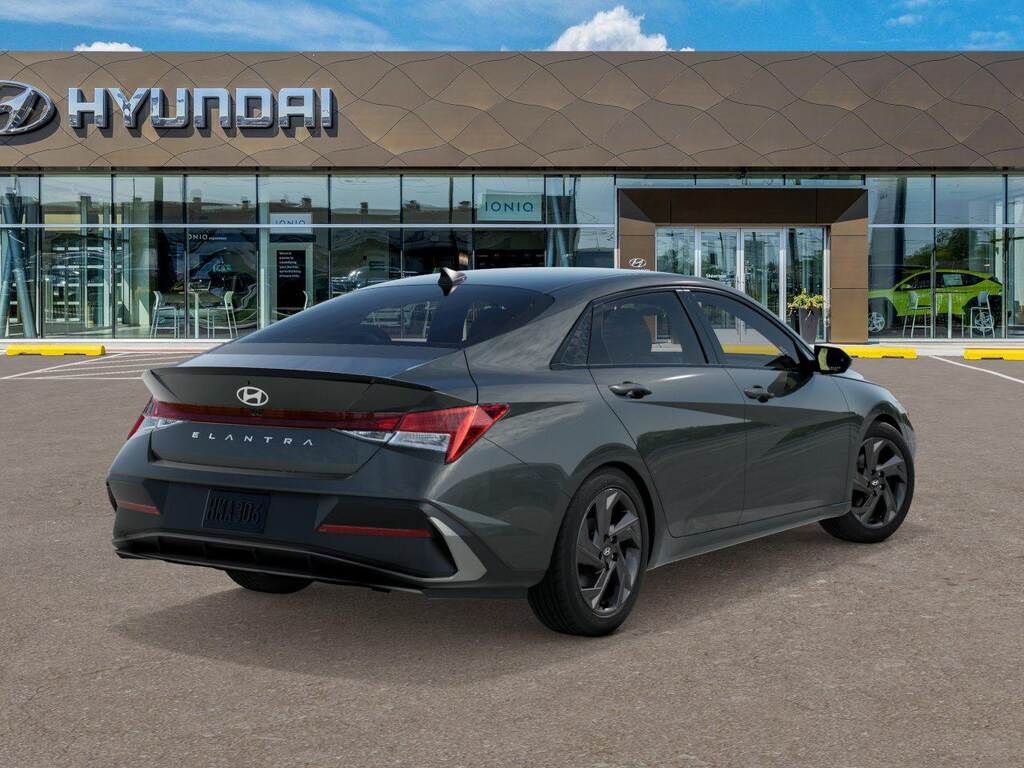 New 2026 Hyundai Elantra SEL Sport Sedan