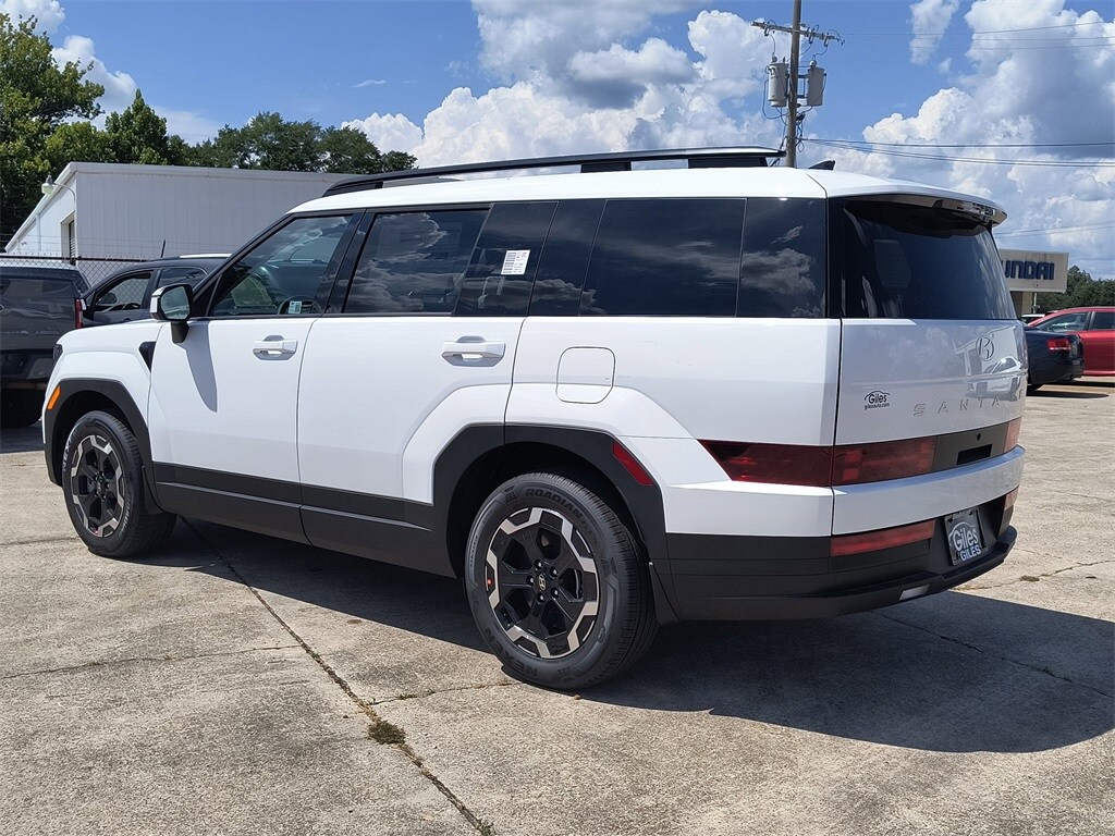 2026 Hyundai Santa Fe SEL photo 2