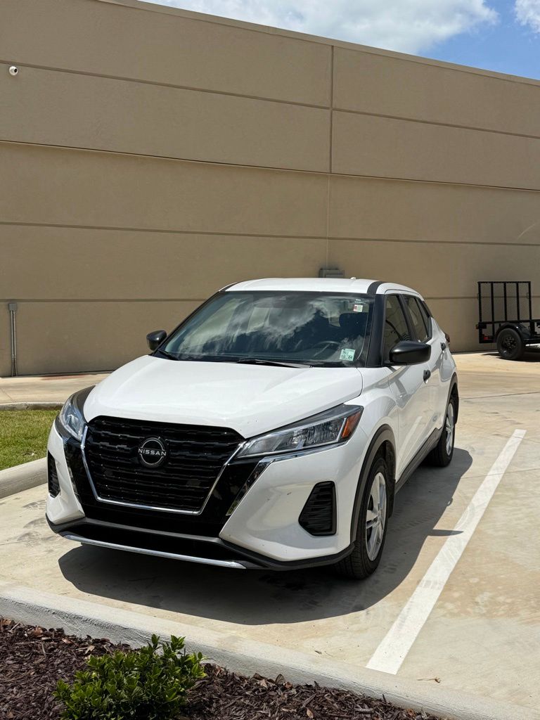 2023 Nissan Kicks 1.6 S's photo