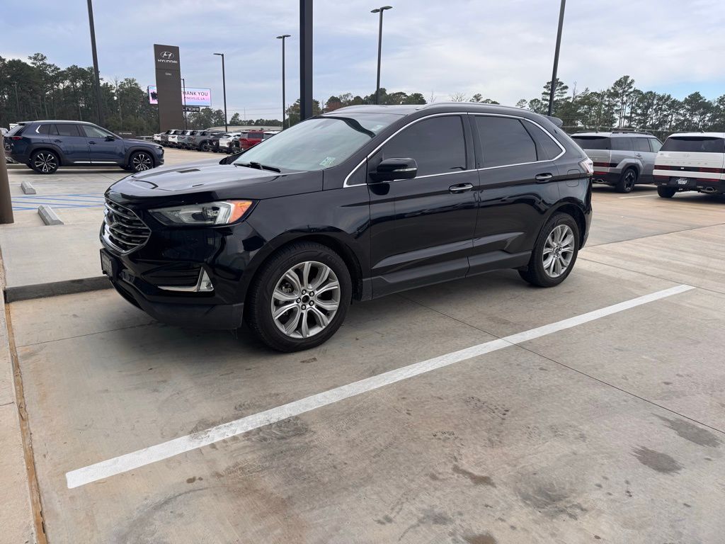 2019 Ford Edge Titanium