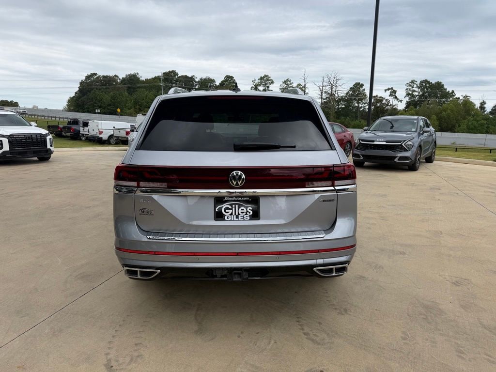 Used 2024 Volkswagen Atlas 2.0T SEL Premium R-Line SUV