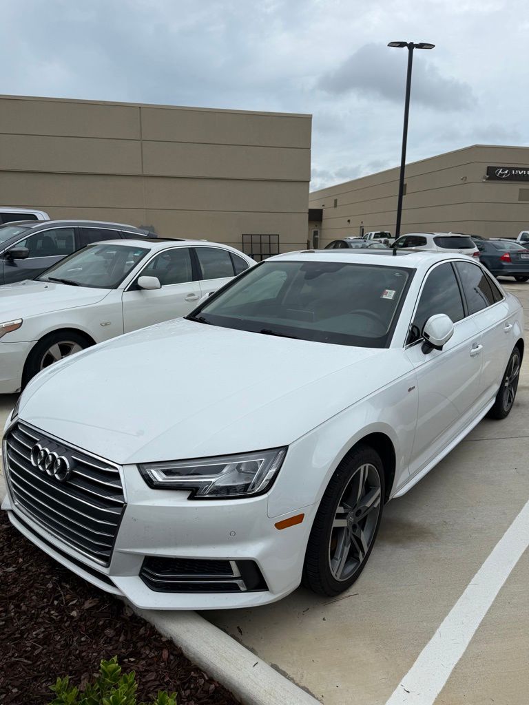 2017 Audi A4 2.0T FWD S tronic Premium Plus's photo