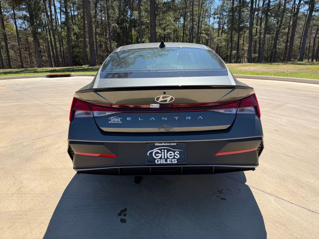 New 2026 Hyundai Elantra SEL Sport Sedan