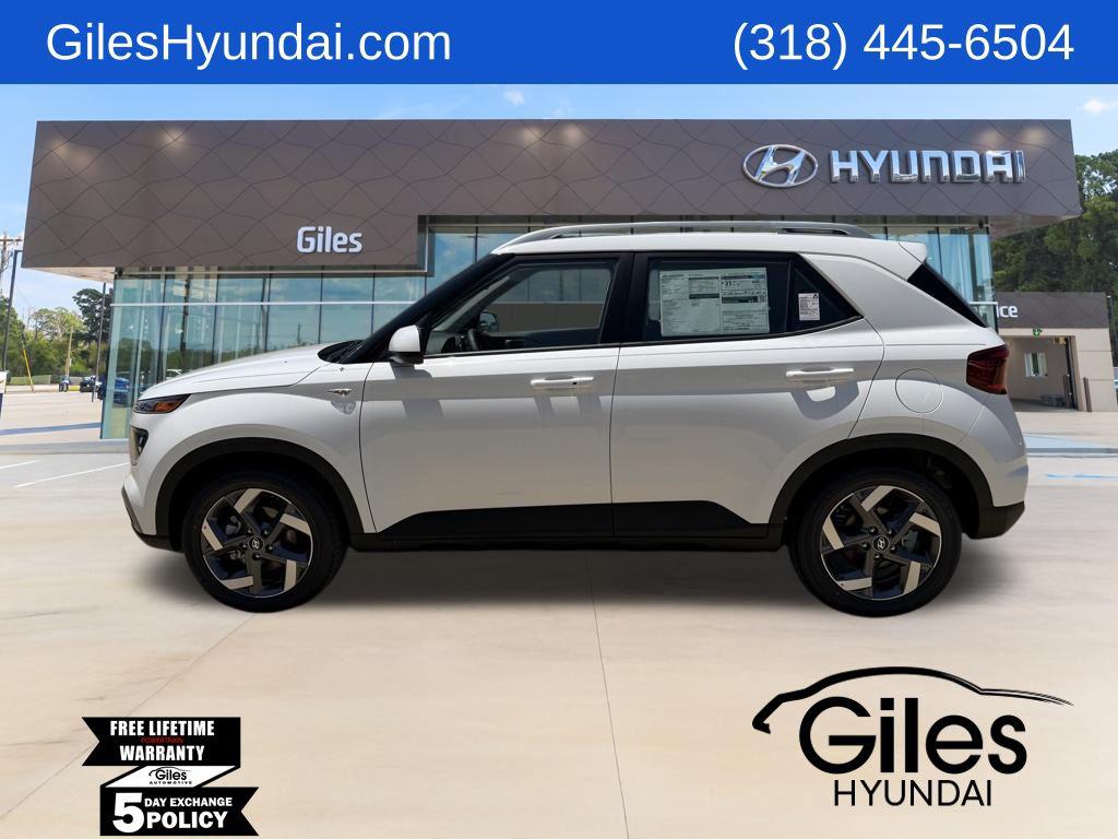 2026 Hyundai Venue SEL w/ 2-Tone Roof IVT's photo